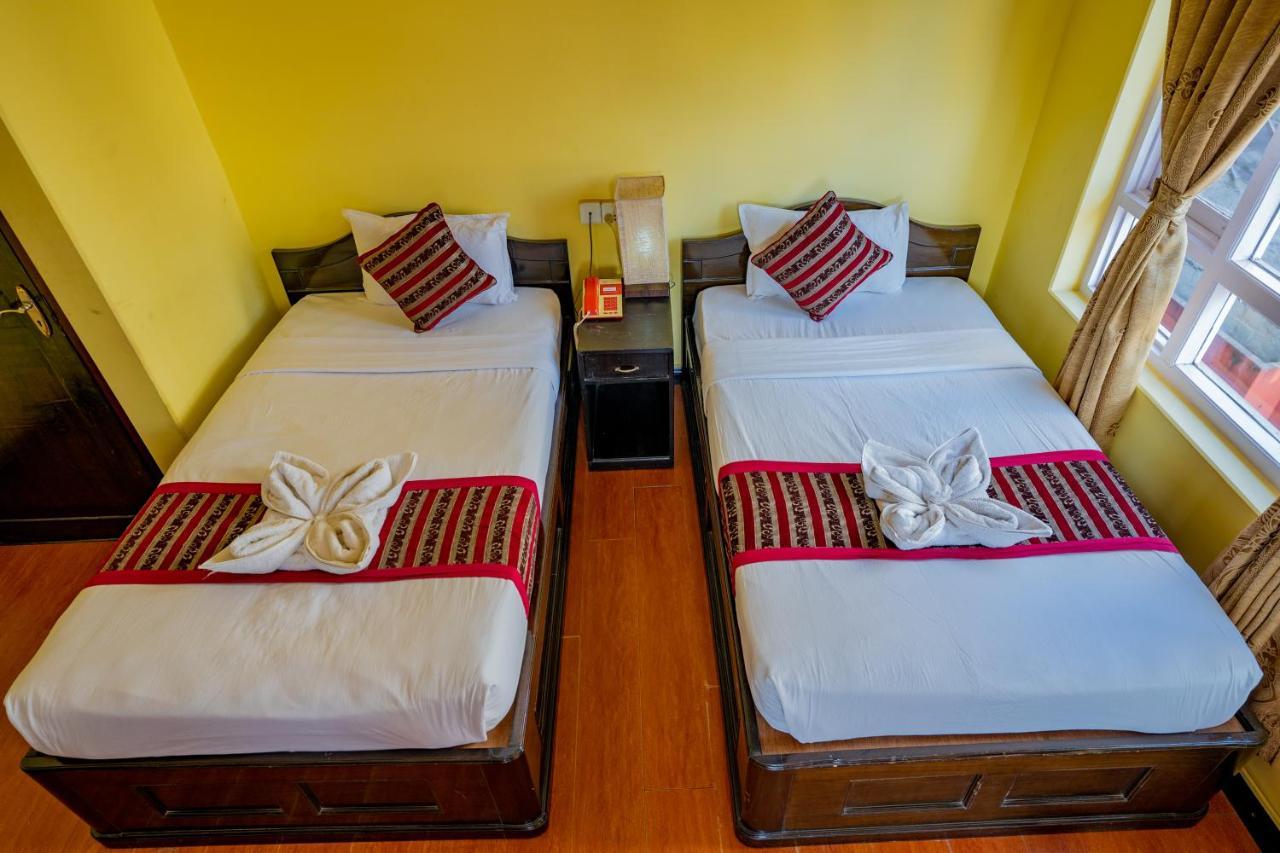 Hotel Bougainvillea Pokhara Exterior photo