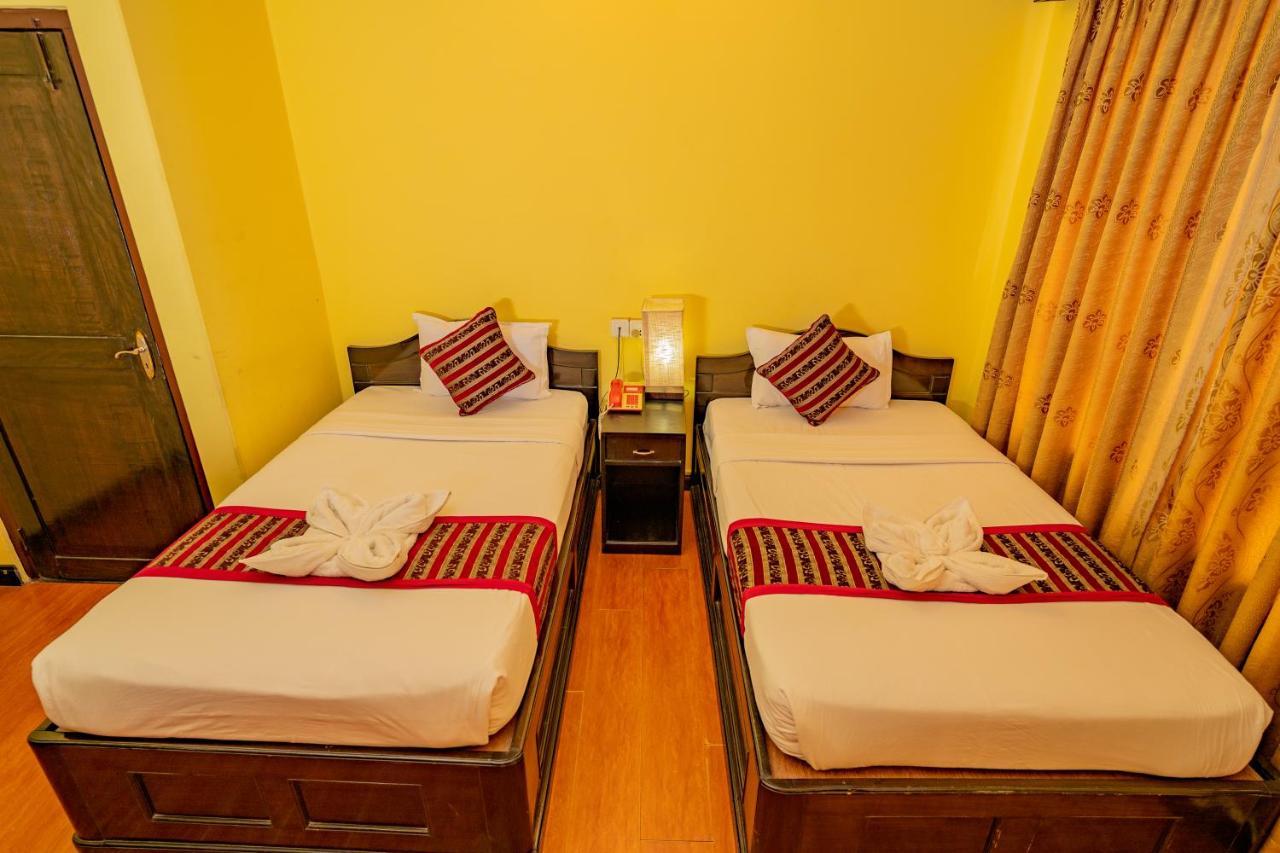 Hotel Bougainvillea Pokhara Exterior photo