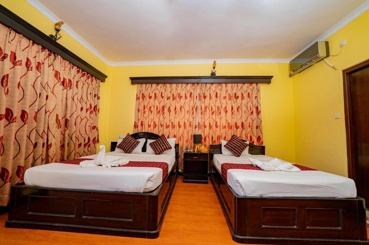 Hotel Bougainvillea Pokhara Exterior photo