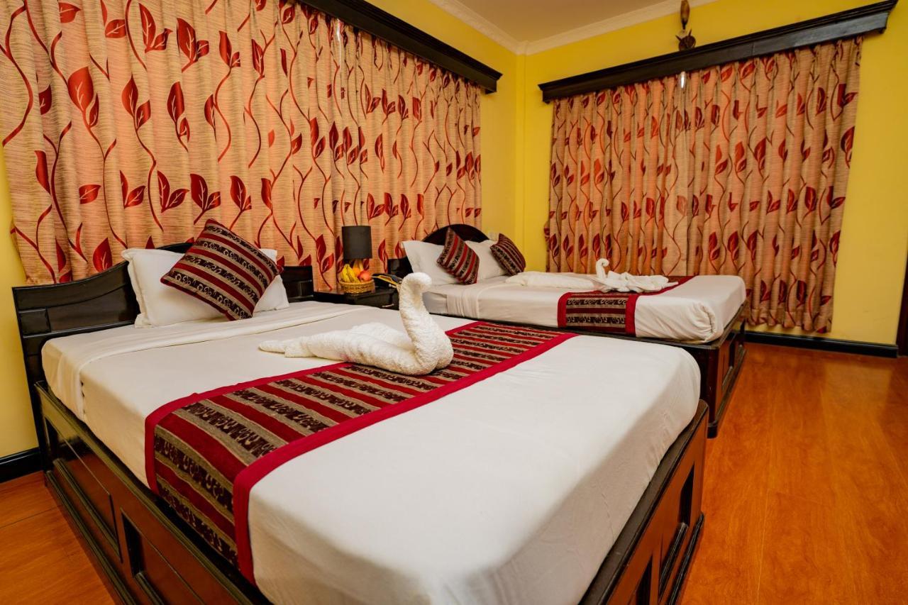 Hotel Bougainvillea Pokhara Exterior photo